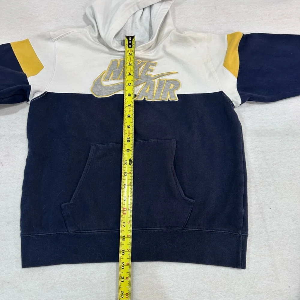 Boys Medium Nike Sweatshirt Hoodie